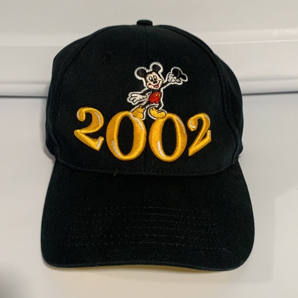 Vintage Disney Hat - Picture 2 of 6